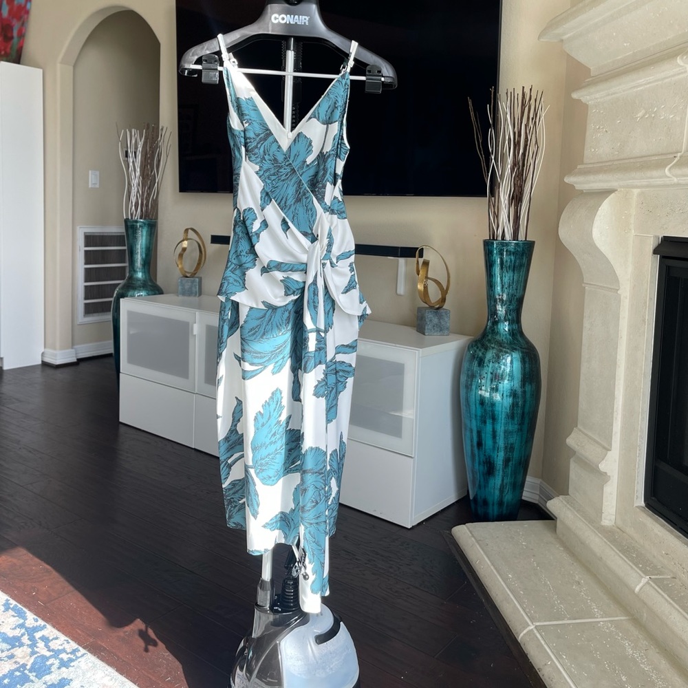 C/ MEO COLLECTIVE dress Size Small.